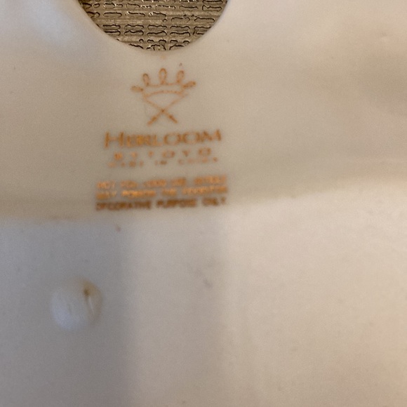 Vintage unique shape flower plates Heirloom by TOYO set of 2 - Picture 8 of 8